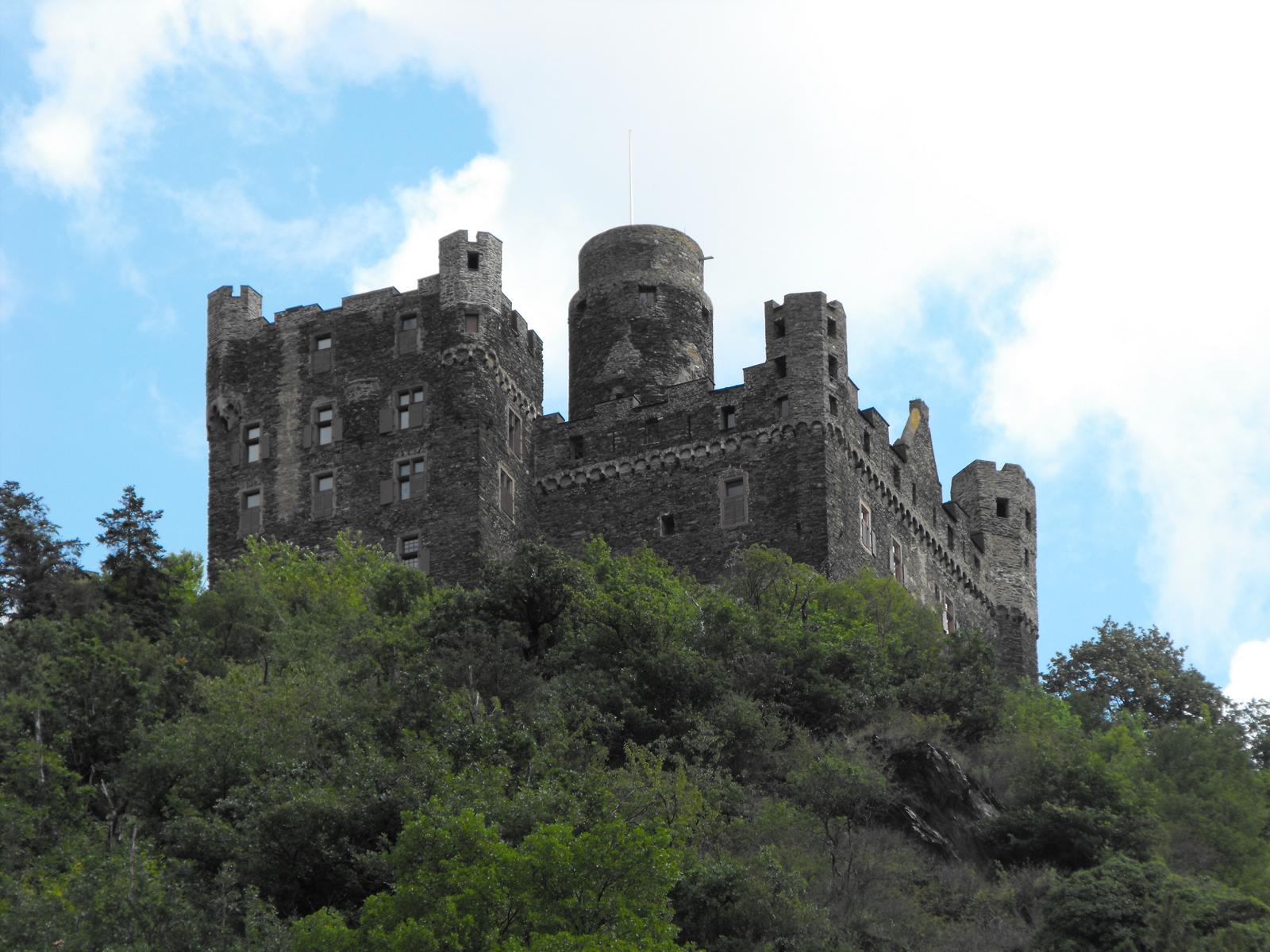Burg Maus Seitenansicht